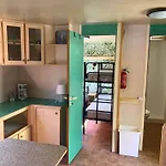 Comfortabele Familie Met Veranda Incl Airco Dichtbij Zee! Horská chata