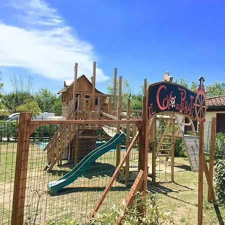 Chalet Comfortabele Familie Met Veranda Incl Airco Dichtbij Zee!