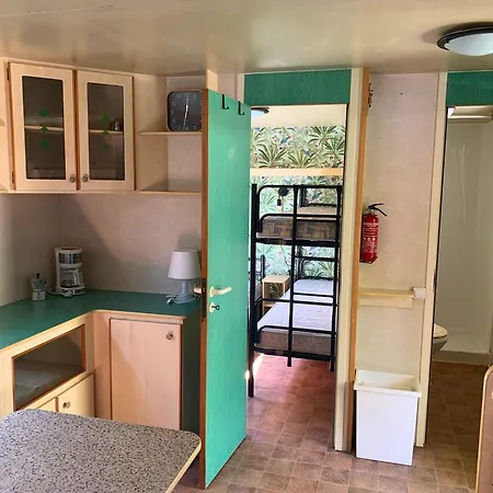 Comfortabele Familie Met Veranda Incl Airco Dichtbij Zee! Шале