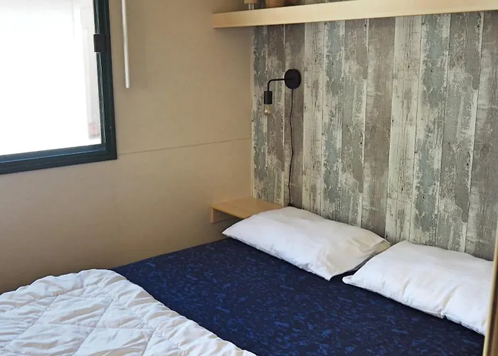 Comfortabele Familie Met Veranda Incl Airco Dichtbij Zee!