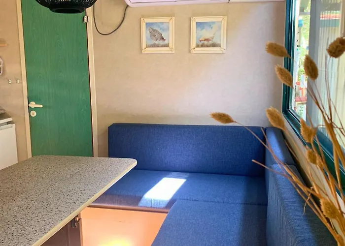 Comfortabele Familie Met Veranda Incl Airco Dichtbij Zee! Chalet Viareggio