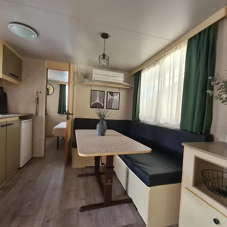 Chalet Comfortabele Familie Met Veranda Incl Airco Dichtbij Zee! *