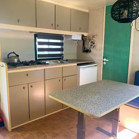 Comfortabele Familie Met Veranda Incl Airco Dichtbij Zee! Alpesi faház *